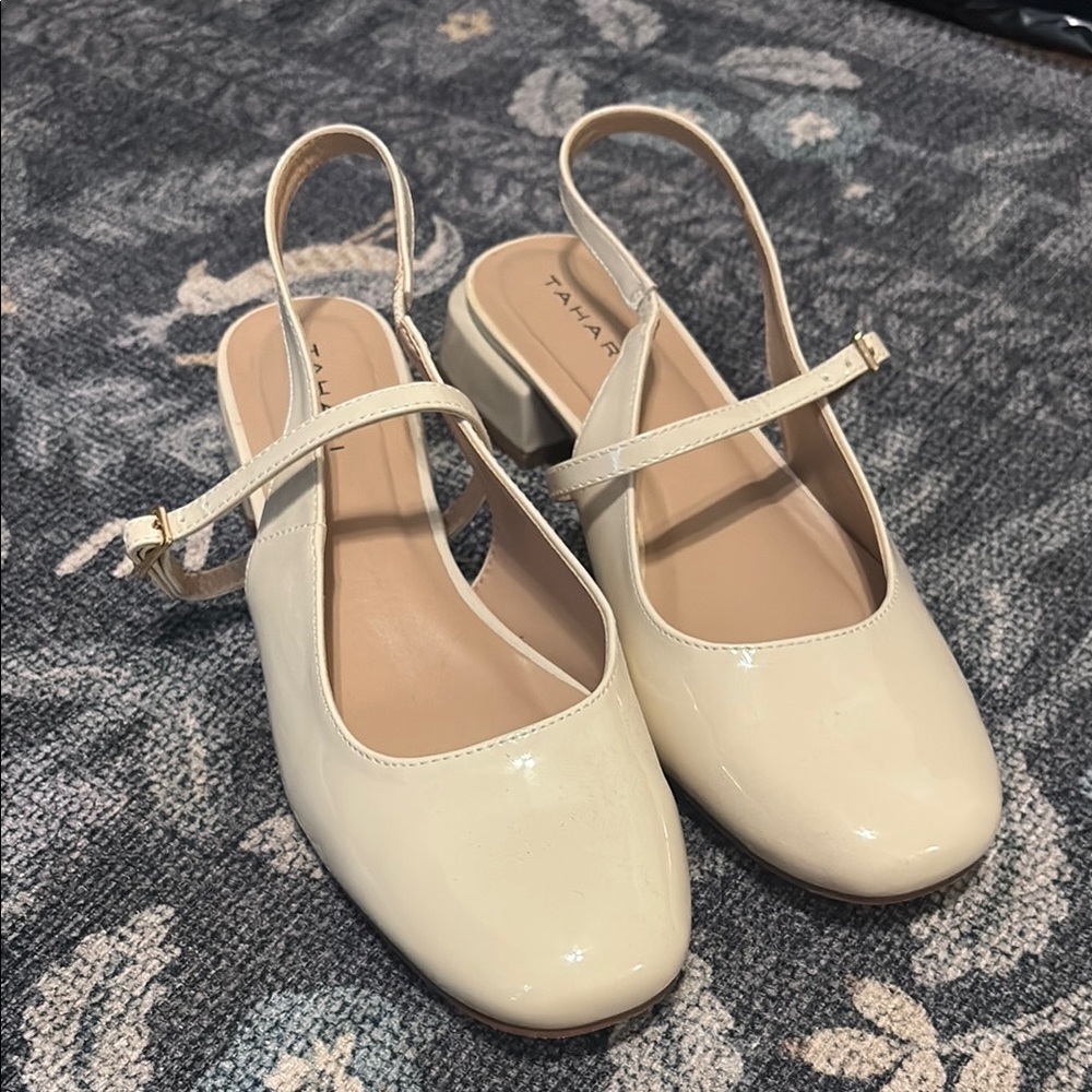 Tahari Gogo Block Heel Slingback Mary Jane Patent Shoes
